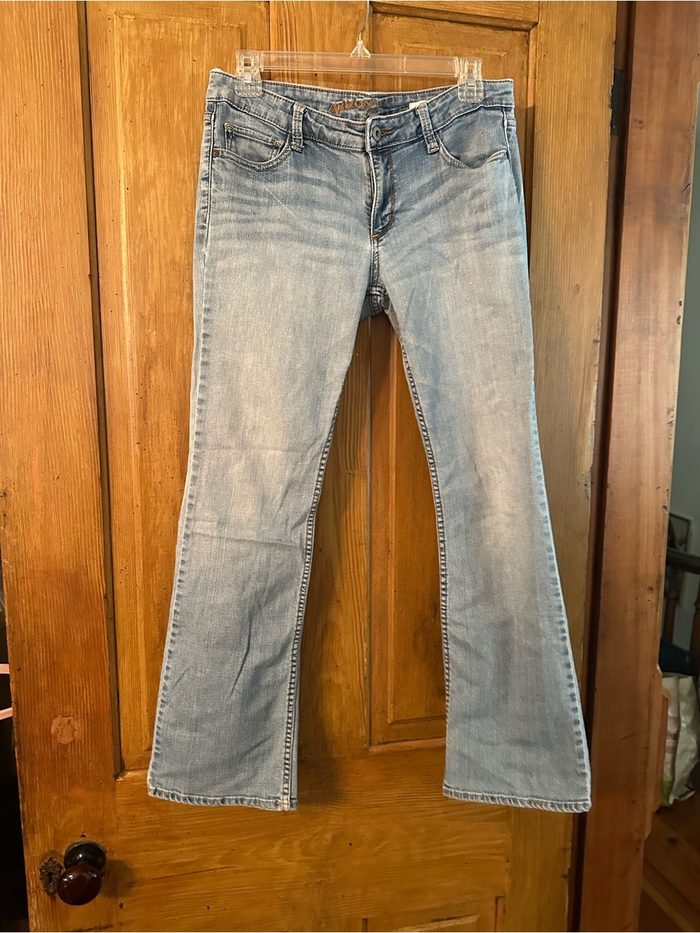 3/$25 ✨ Arizona Jean Co Bootcut Jeans Light Wash Size 27 Short